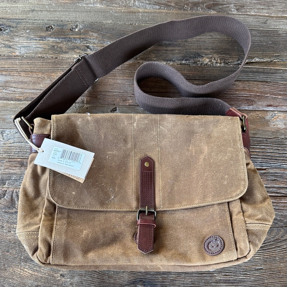 Timberland Sebasoo oiled canvas leather trim messenger bag NWT‎